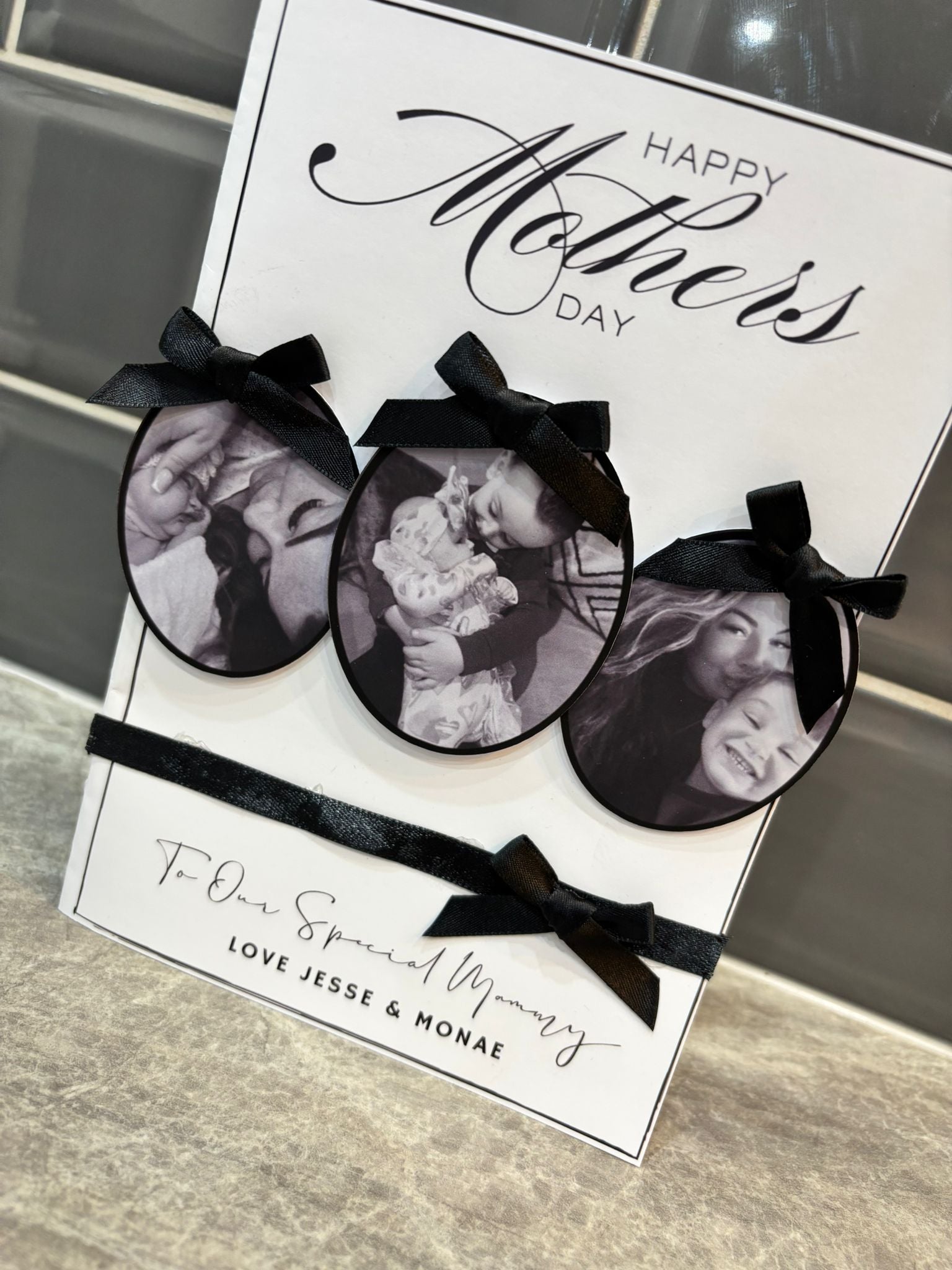 Personalised Mother’s Day Photo Card – Custom Photo Mum Card – Elegant Black & White Mother’s Day Keepsake – Special Mommy Gift