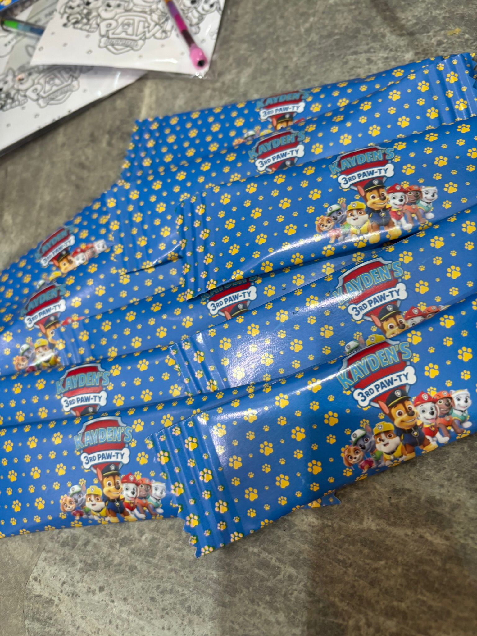 Paw Patrol Party Bundle for 10 Guests - Personalised | Party Boxes, Crisps, Drink label, Chocolate & Colouring Packs Included