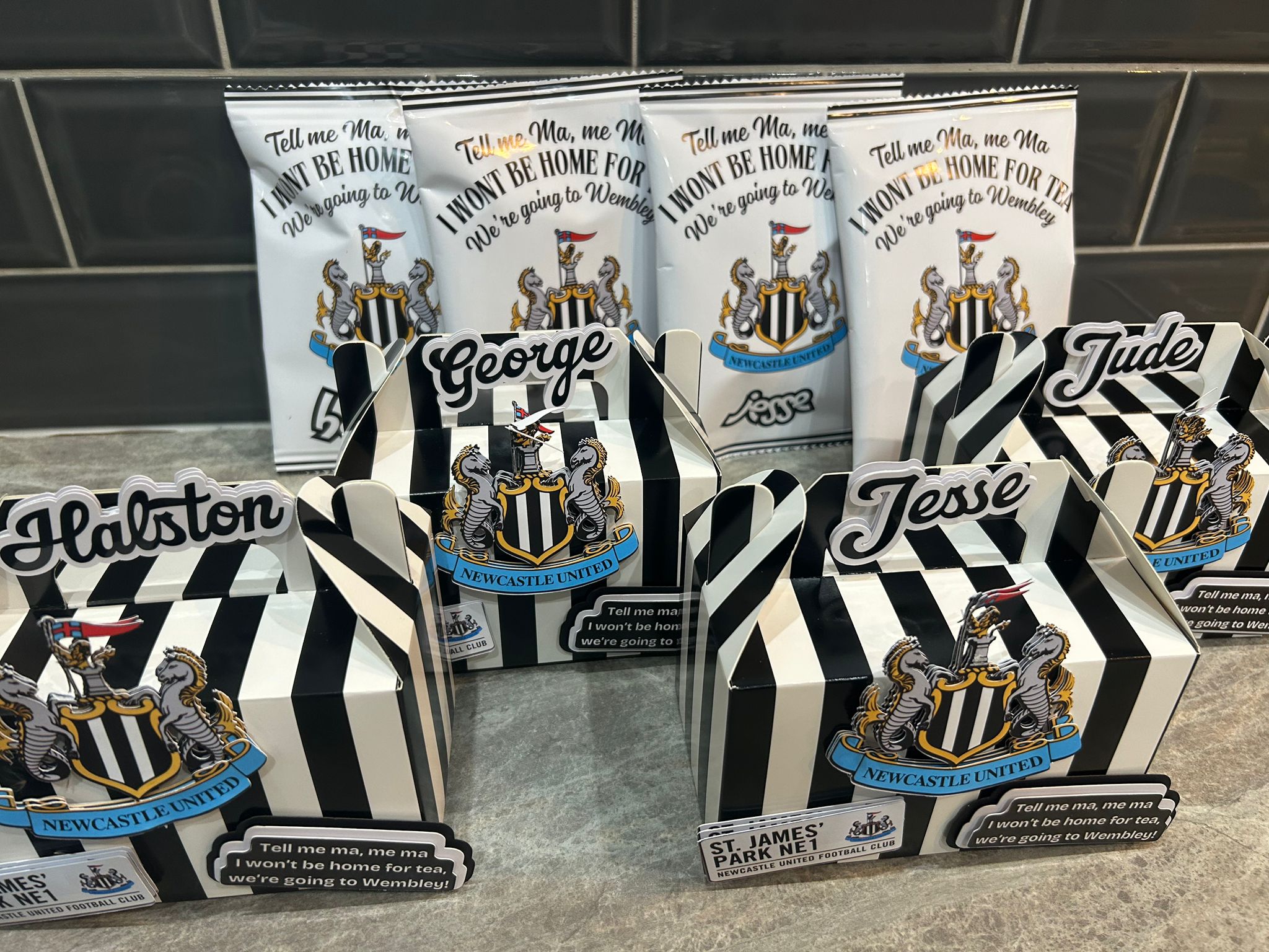 Personalised Newcastle United Inspired Childrens Party Boxes | Football Birthday Party Favours | Custom Treat Boxes | Newcastle Football Party Decorations