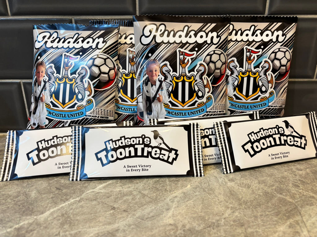 Personalised Football Party Bundle for 10 Guests| Crisp Packet, Chocolate Bar Wrapper & Treat Box | Custom Birthday Party Favours | Football Party Decorations