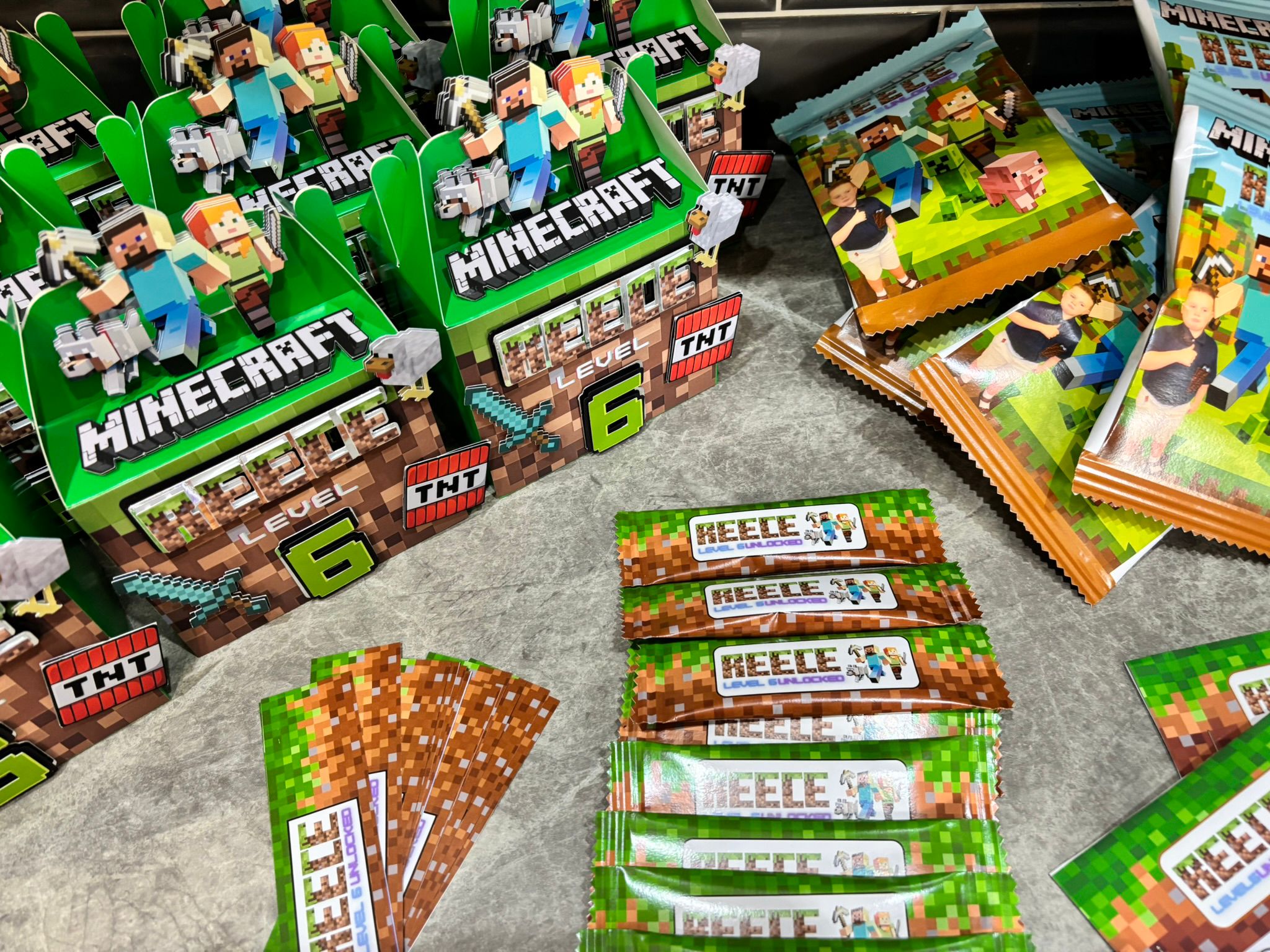 Personalised Minecraft Party Bundle | Minecraft Birthday Party Favours | Treat Box, Crisp Packet, Chocolate Wrapper & Drink Label Set