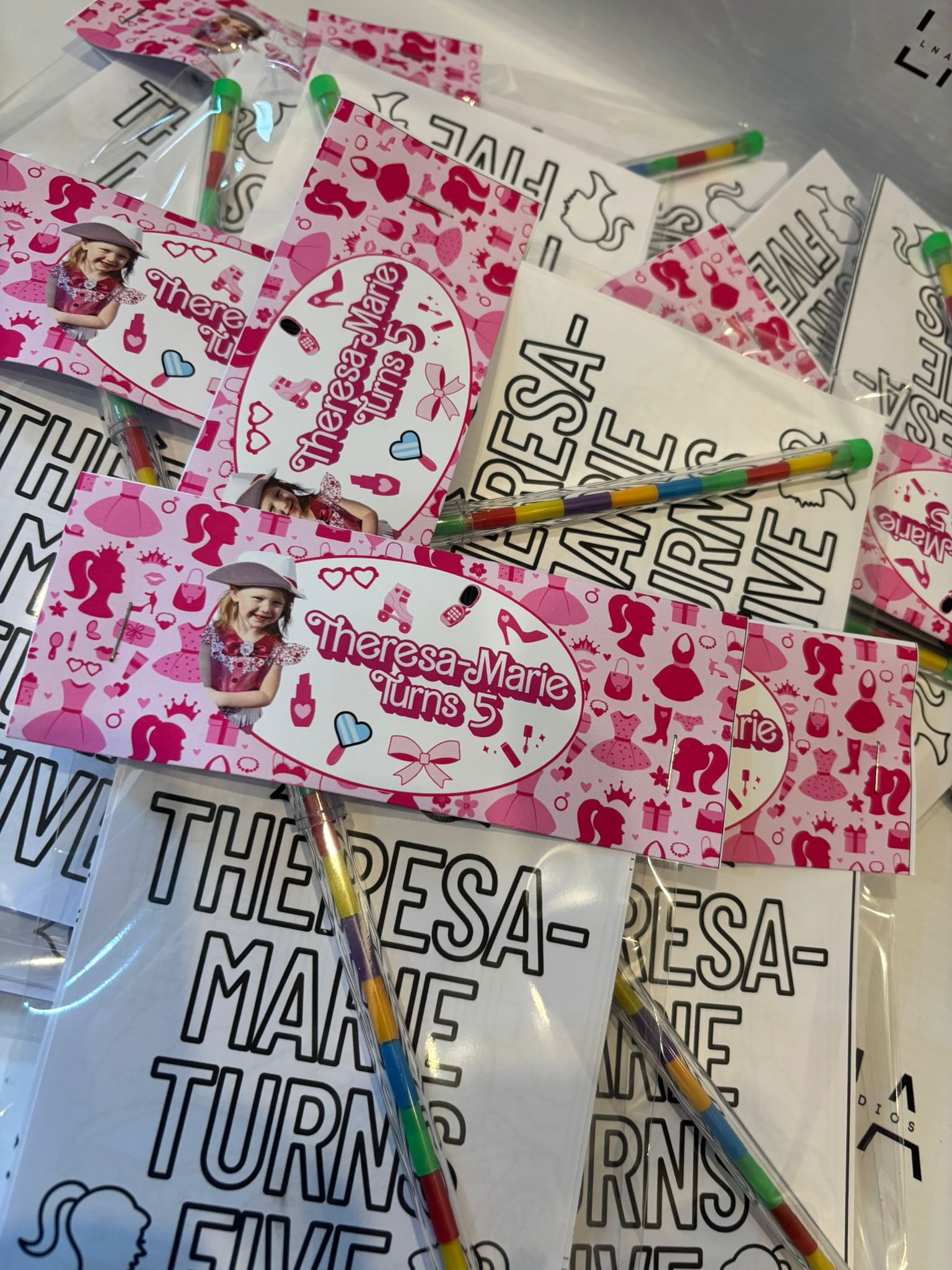 Personalised Barbie Party Bundle | Barbie Birthday Party Bags | Custom Barbie Party Favours | Includes Party Box, Crisps, Chocolate, Drink & Colouring Pack