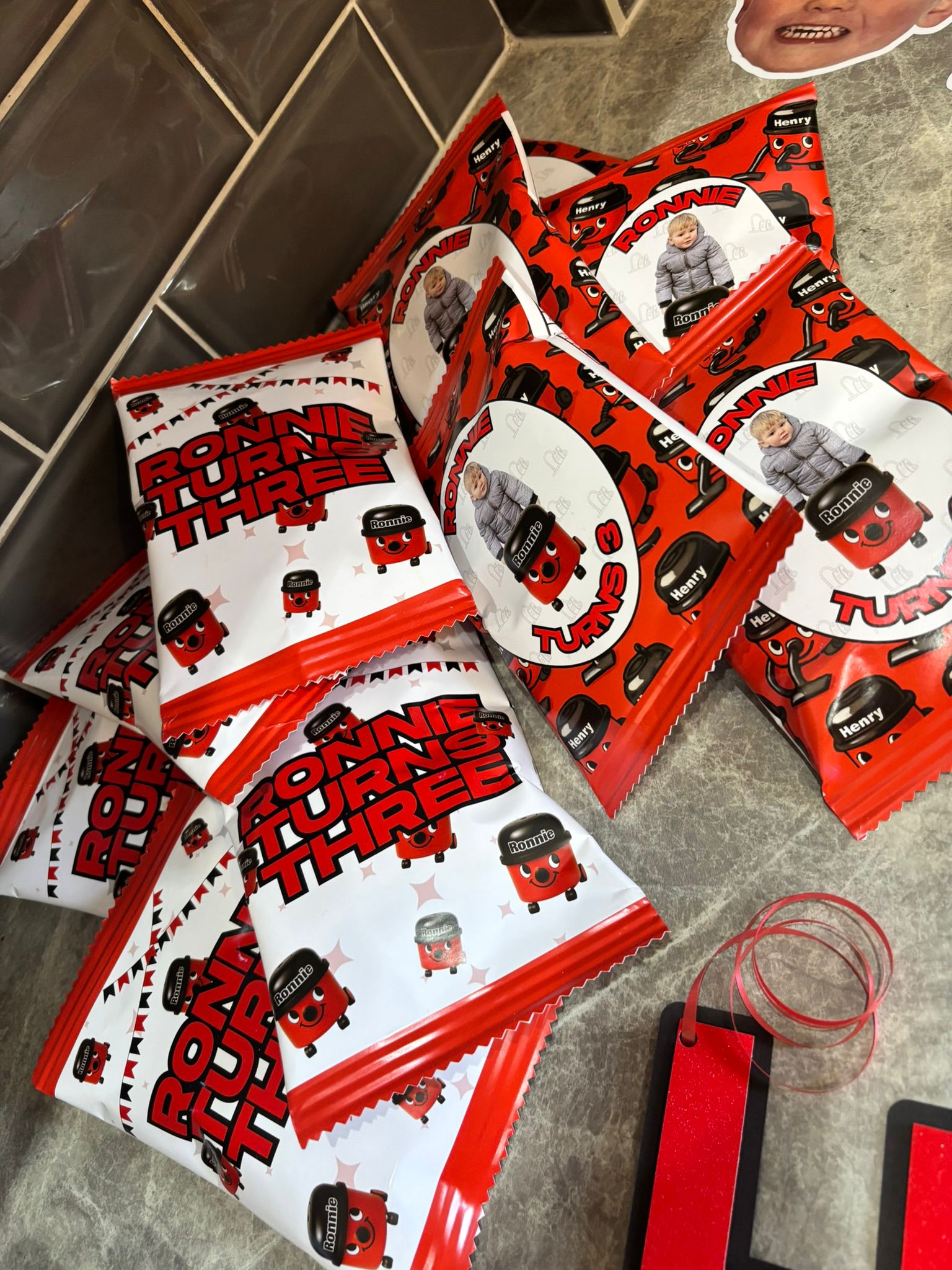 Personalised Henry Hoover Party Bundle | Henry Hoover Birthday Party Favours | Custom Treat Box, Crisp Packet, Drink Label & Party Pack