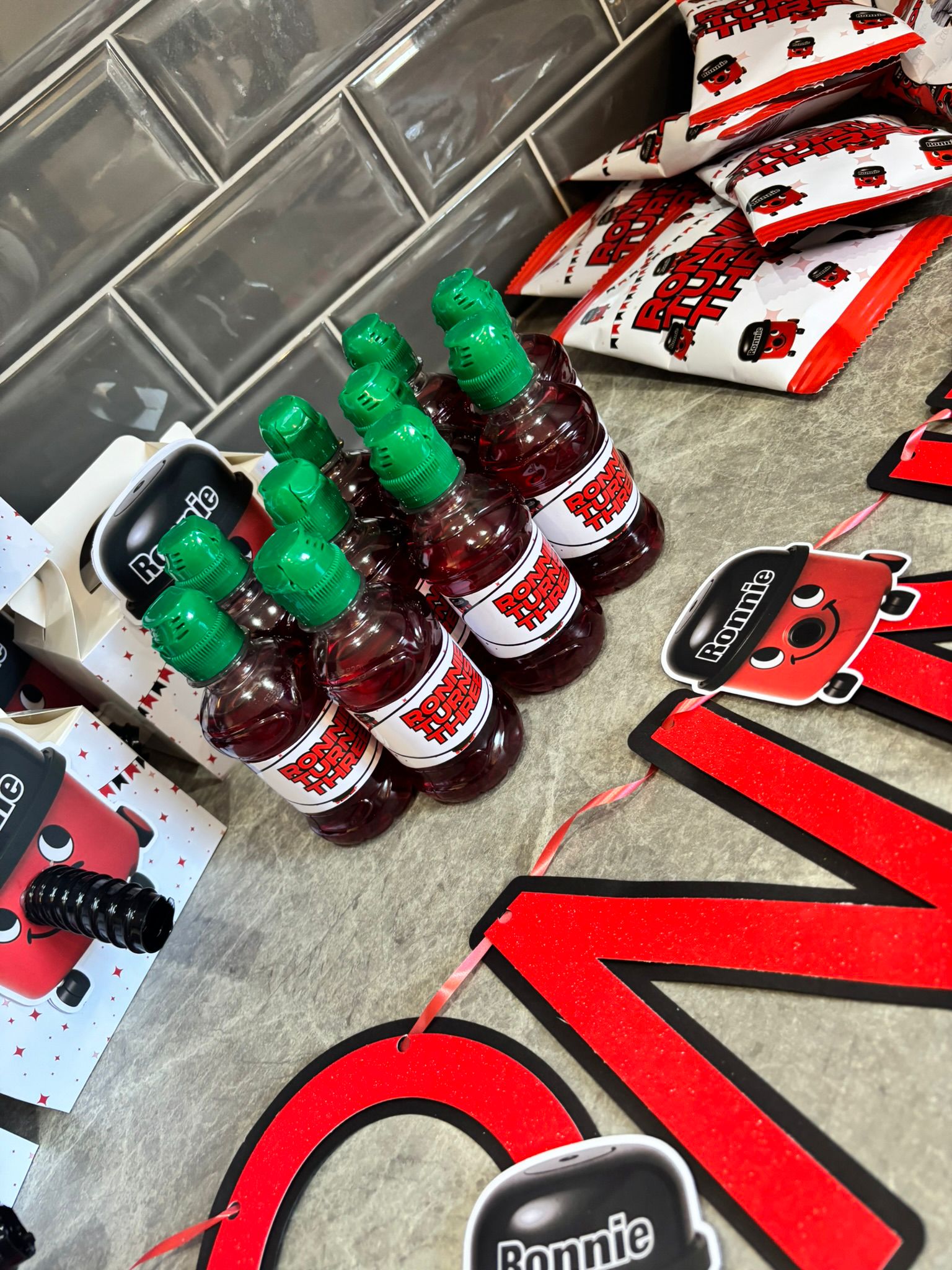 Personalised Henry Hoover Party Bundle | Henry Hoover Birthday Party Favours | Custom Treat Box, Crisp Packet, Drink Label & Party Pack