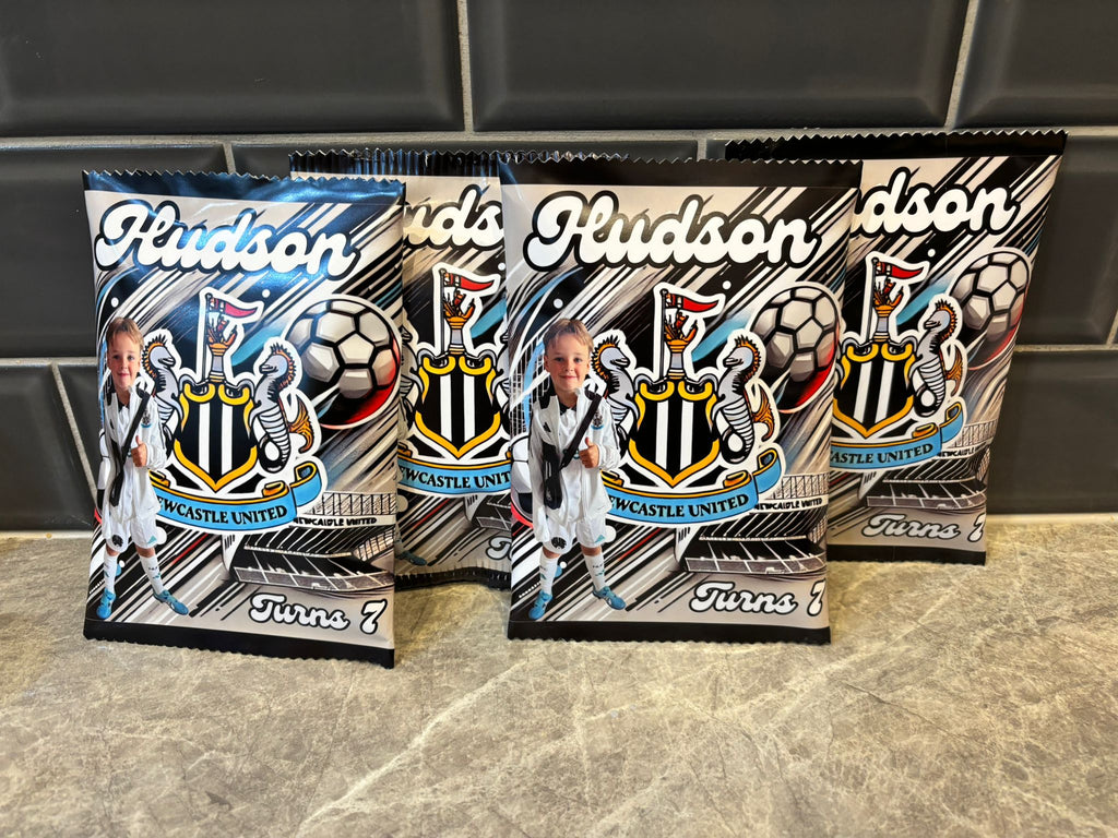 Personalised Football Party Bundle for 10 Guests| Crisp Packet, Chocolate Bar Wrapper & Treat Box | Custom Birthday Party Favours | Football Party Decorations