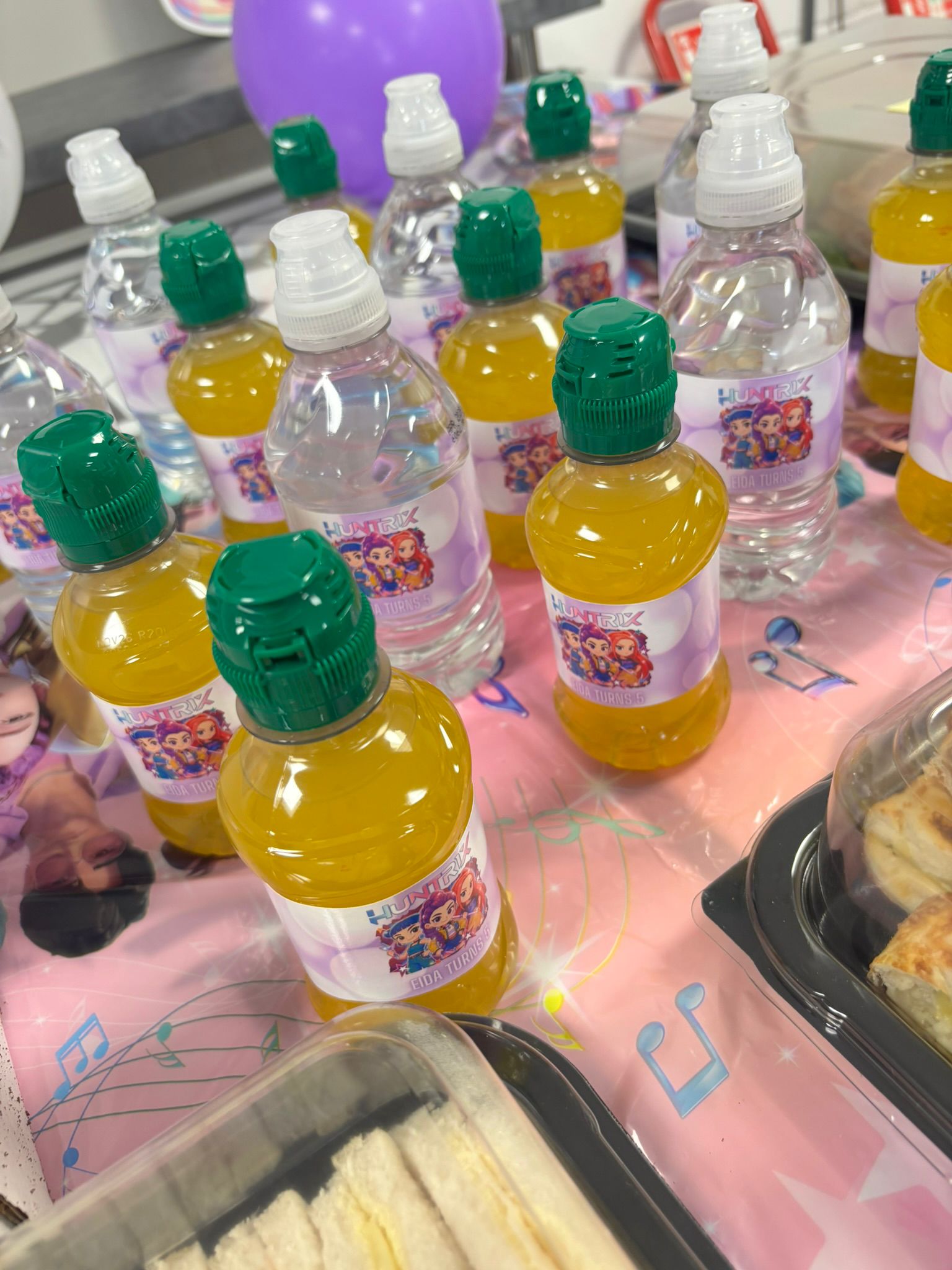 Personalised Huntrix Party Bundle | Huntrix Birthday Party Favours | Custom Crisp Packet, Drink Label & Treat Bundle | Girls Birthday Party