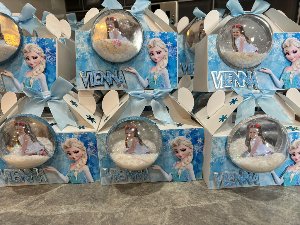 Personalised Frozen Snow Globe Party Box | Elsa Birthday Favour Box | Custom Photo Party Box | Frozen Treat Box | Personalised Birthday Gift Box